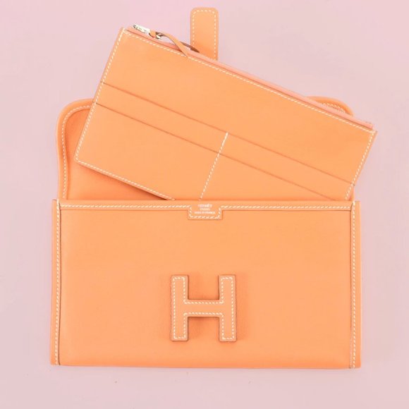 SOLD - Hermès Jige Duo Wallet Clutch in Swift Leather - Picture 2 of 7